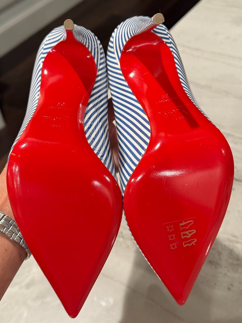 Christian Louboutin - Pigalle Follies 100 - Jeans/ Blanco - Picture 4 of 9